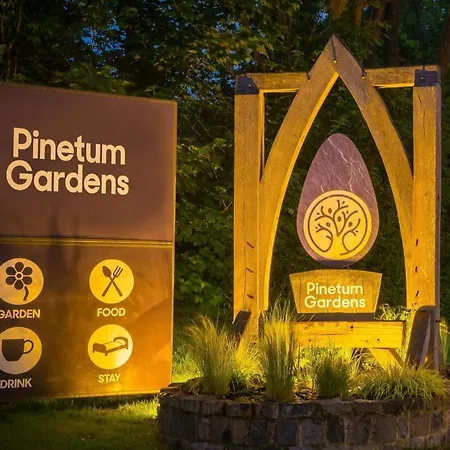 Pinetum Garden